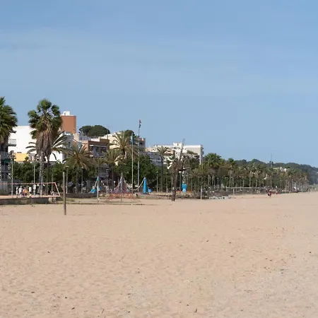 El Petit Palauet Canet De Mar