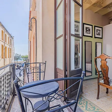 El Petit Palauet Aparthotel