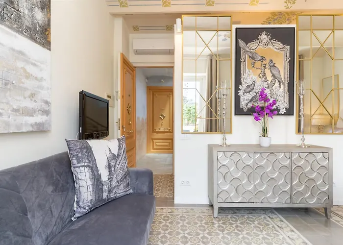 El Petit Palauet 3*